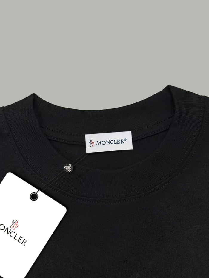 Moncler Blurred Logo Cotton Short Sleeve T-Shirt