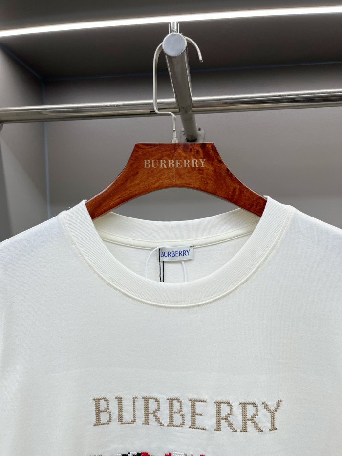 Burberry Cross Stitch EKD​ Cotton T-shirt