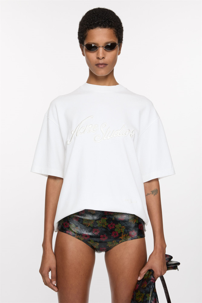 Acne Studios - Logo T-shirt - Relaxed fit