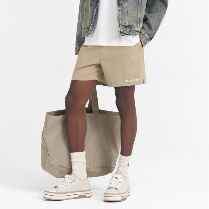 REPRESENT SHORT 25SS