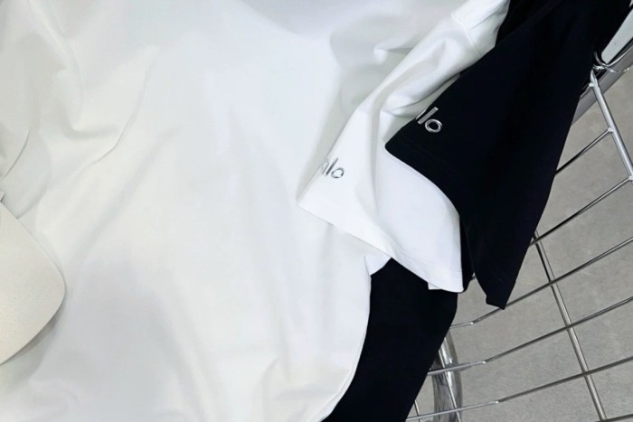 Alo Yoga Double Take Short Sleeve Tee