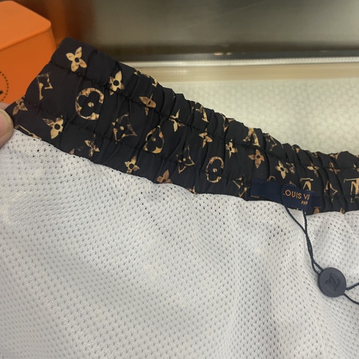 LOUIS VUITTON New Quarterly Products of LV Casual Shorts