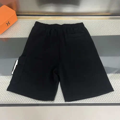 Stone Island logo-patch Shorts