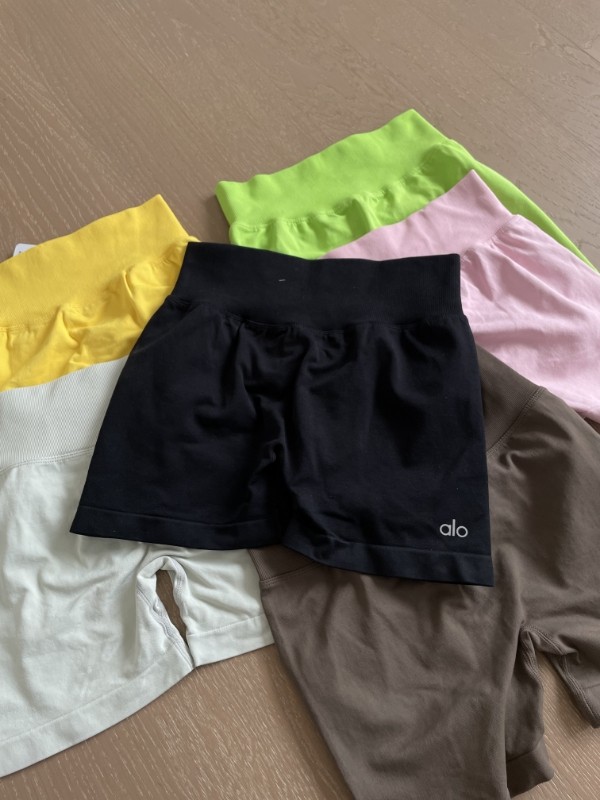 Alo Yoga Alosoft Aura Shorts