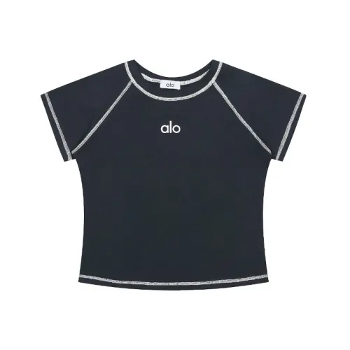 Alo Yoga T-shirt With White Top Stitching Details