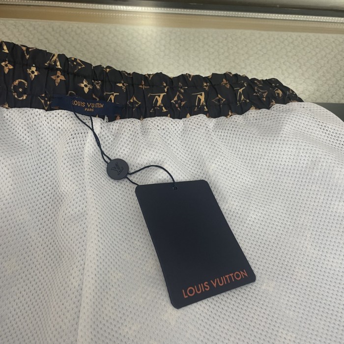 LOUIS VUITTON New Quarterly Products of LV Casual Shorts