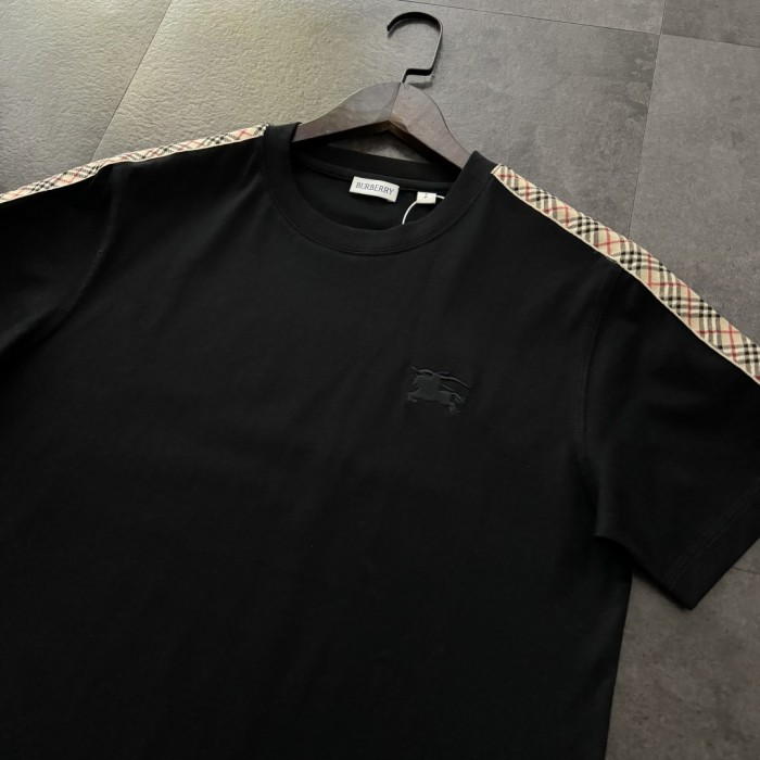 Burberry Check Trim Cotton T-shirt in Chalk