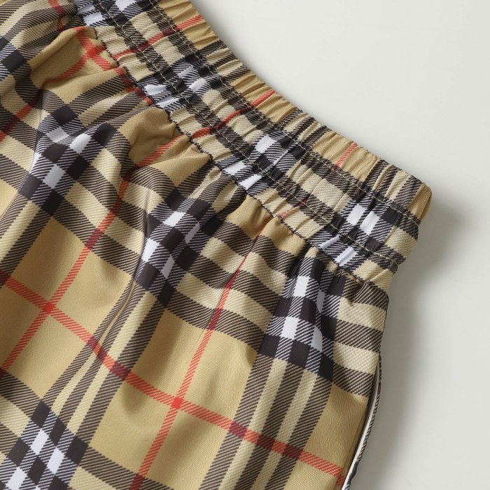 Burberry check-print Shorts