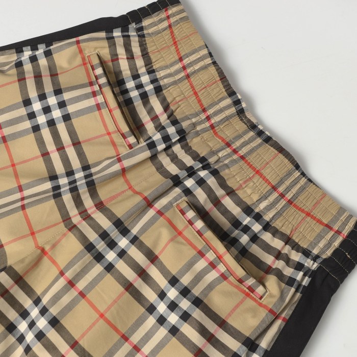 Burberry Audrey Vintage Check Shorts