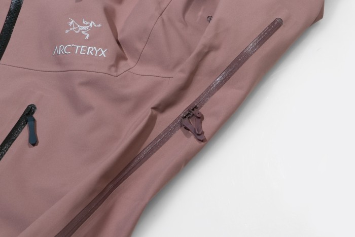 Arc'teryx Alpha SV Jacket