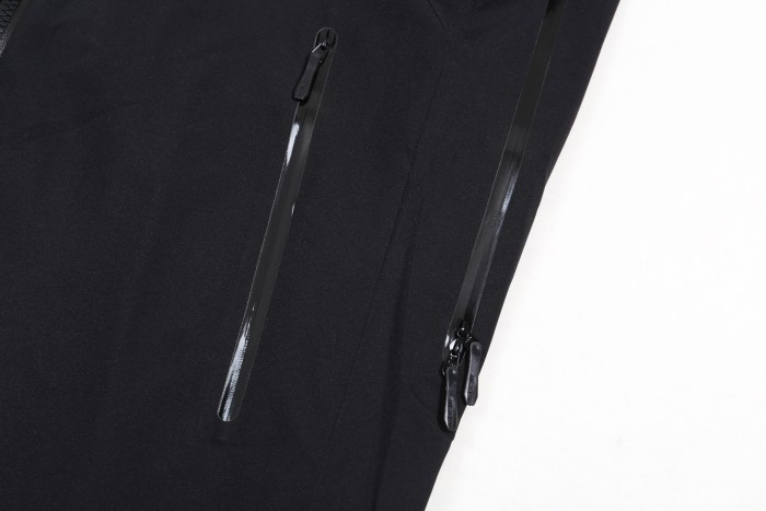 Arc'teryx Beta AR Gore-Tex Hybrid Jacket