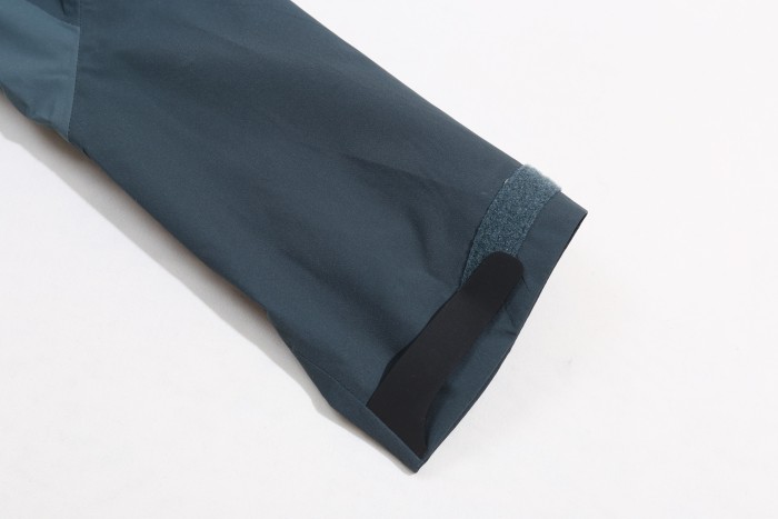 Arc'teryx Beta AR Gore-Tex Hybrid Jacket
