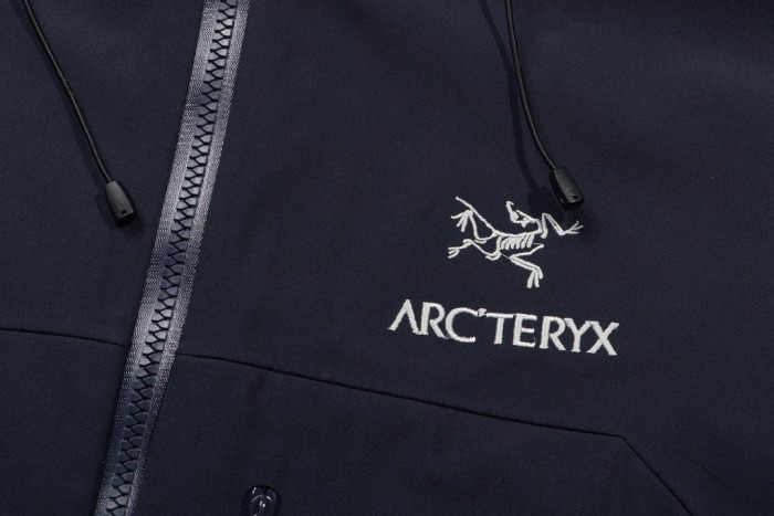 Arc'teryx Beta SV Hard Shell Jacket