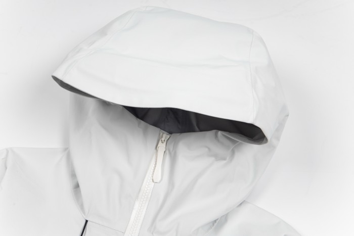Arc'teryx Men's Beta AR Jacket in Vitality