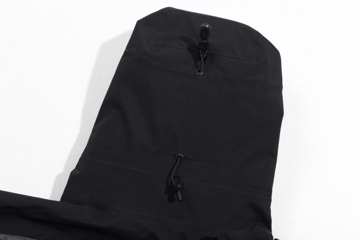 Arc'teryx Beta AR Gore-Tex Hybrid Jacket