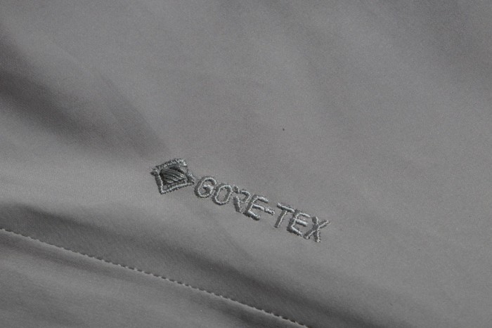 Arc'teryx Beta Lt Mens Jacket in Binary