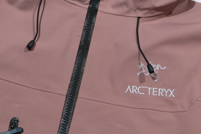 Arc'teryx Alpha SV Jacket
