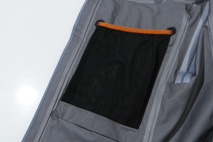 ARC'TERYX Alpha SV Jacket