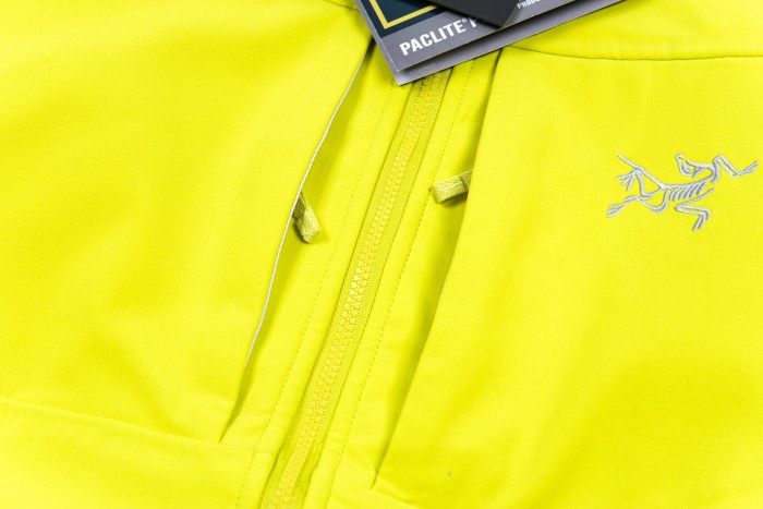 Arc'teryx Gamma Lightweight Softshell Hooded Jacket