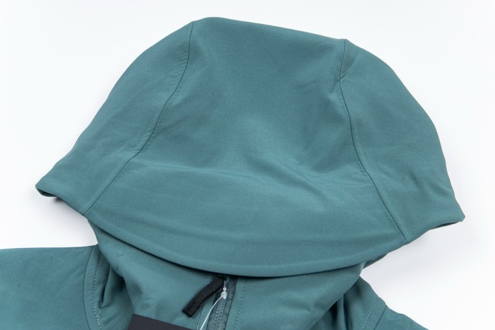 Arc'teryx Gamma Lightweight Softshell Hooded Jacket