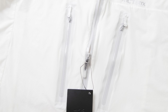 Arc'teryx Alpha SV Jacket