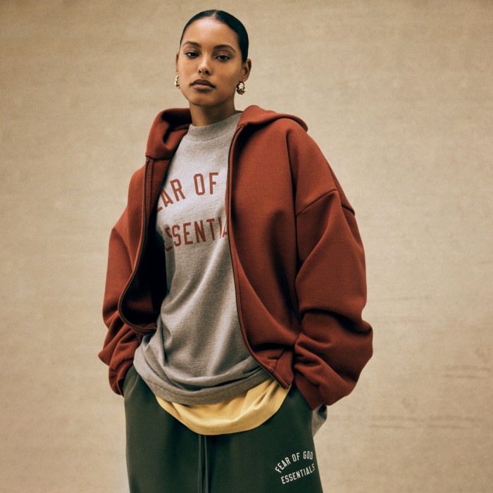 Fear of God ESSENTIALS Burgundy Full-Zip Hoodie