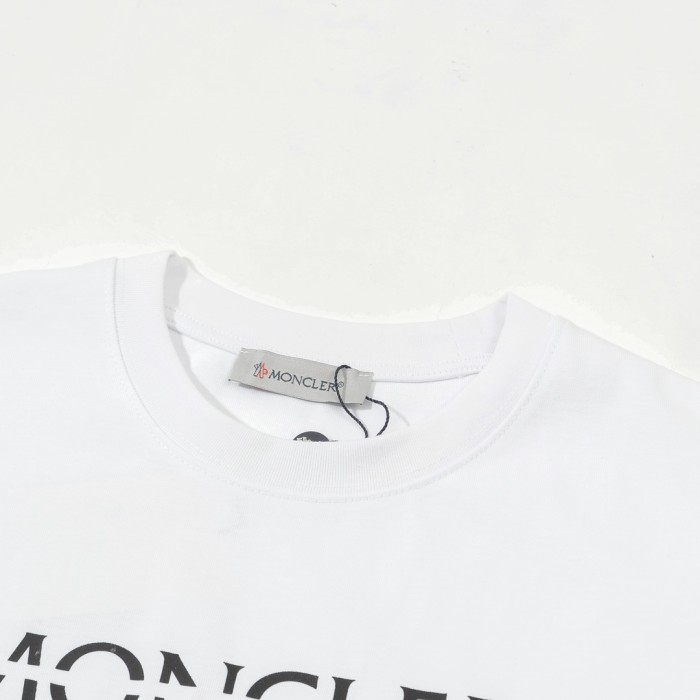 Moncler Logo Cotton Graphic T-Shirt