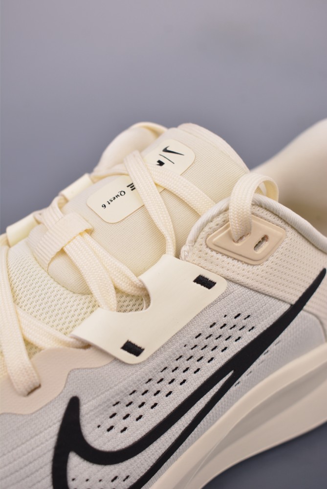 Nike Quest 6 Road Running Shoes