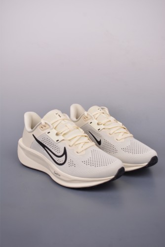 Nike Quest 6 Road Running Shoes
