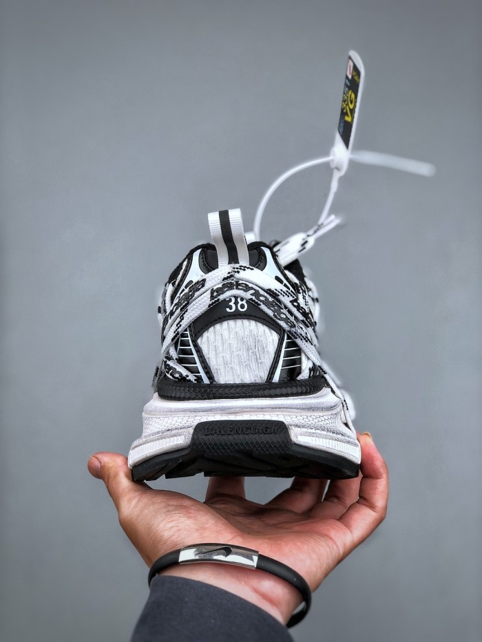 Balenciaga Phantom Sneaker 3XL