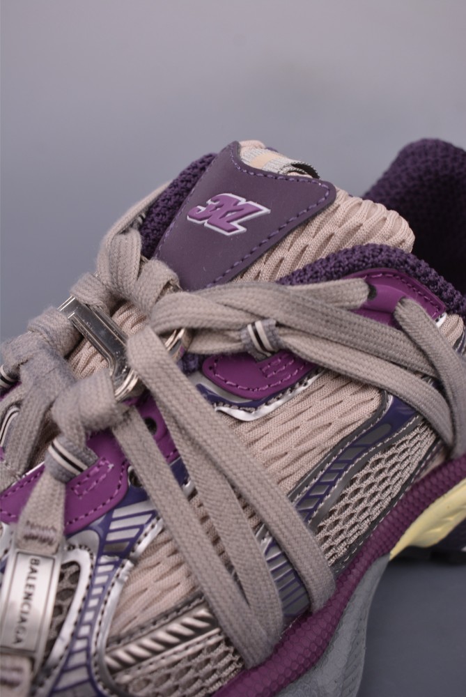 BalenciagaWomen's 3xl Sneaker in Purple