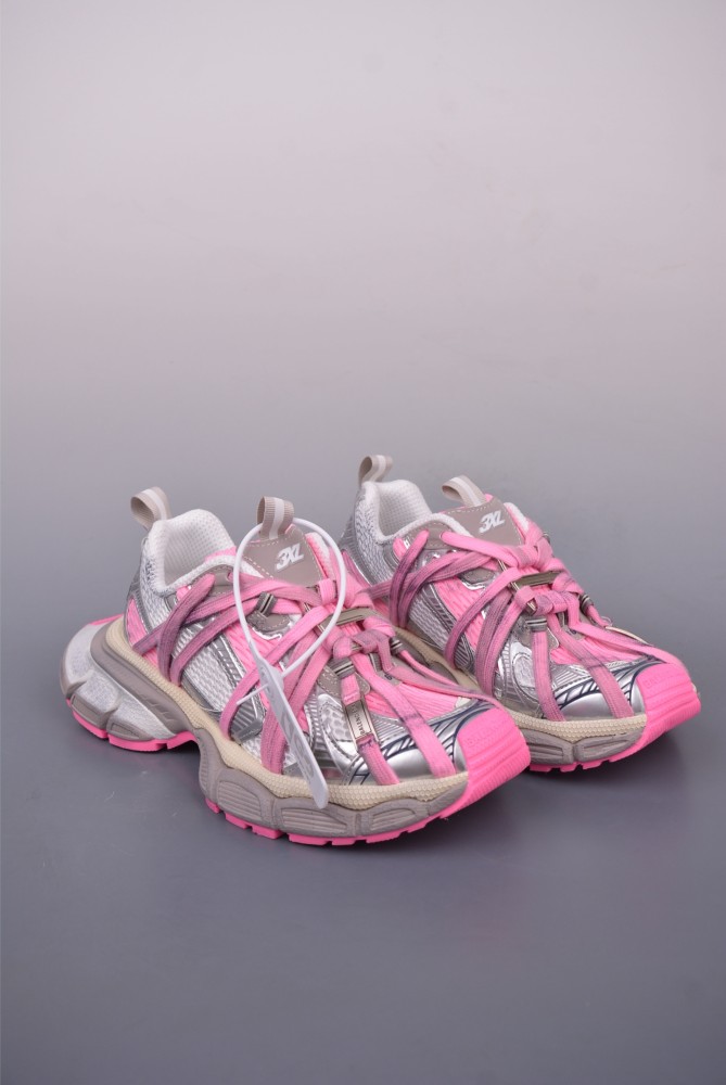 Balenciaga Women's 3xl Sneaker in White/grey/pink