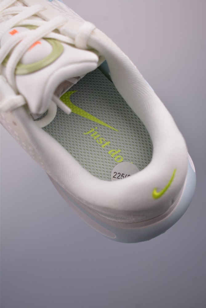 Nike Journey Road Running Shoes