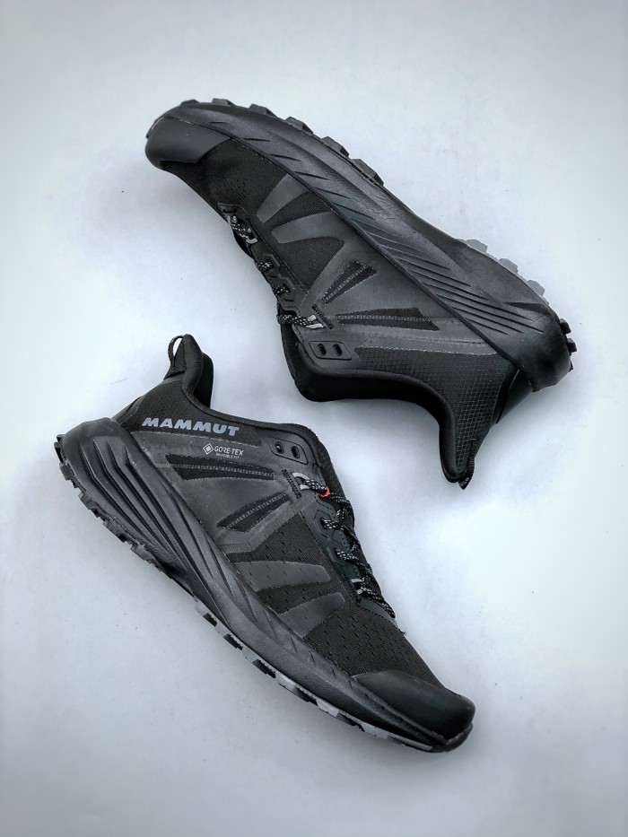 Mammut Saentis TR Low GTX Hiking Shoes