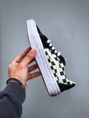 Vans Sk8-Low  Black Checkerboard  Sneakers