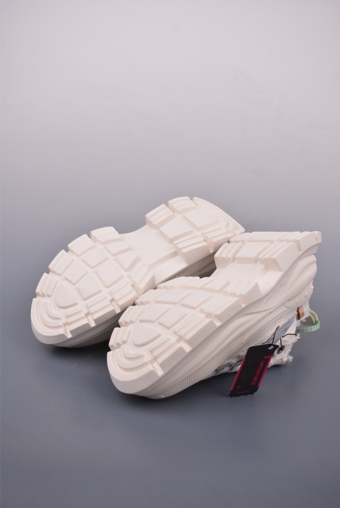 Smilerepublic Classic Slip On Shoes