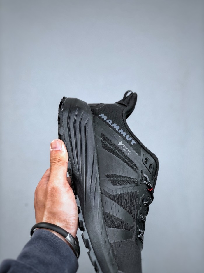 Mammut Saentis TR Low GTX Hiking Shoes
