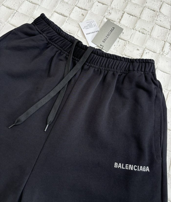 Balenciaga Straight Leg Logo Print Cotton Jersey Shorts