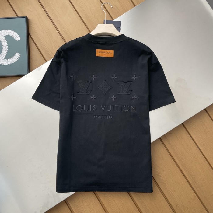Louis Vuitton Logo Embroidered Short Sleeve T-Shirt