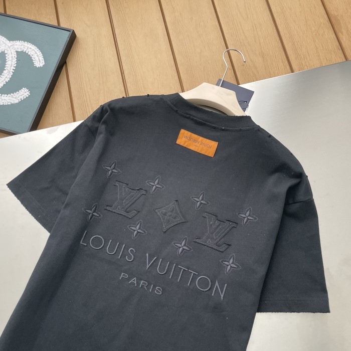 Louis Vuitton Logo Embroidered Short Sleeve T-Shirt