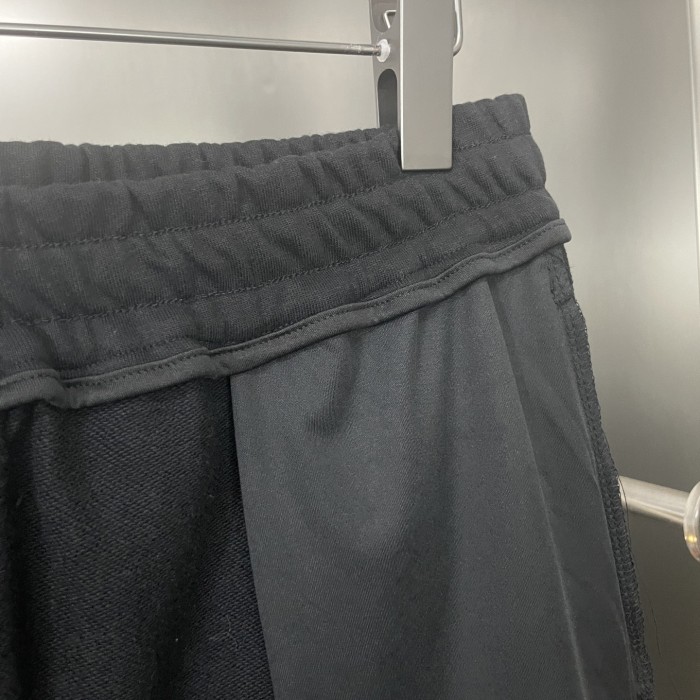 Arc'teryx embroidered logo shorts