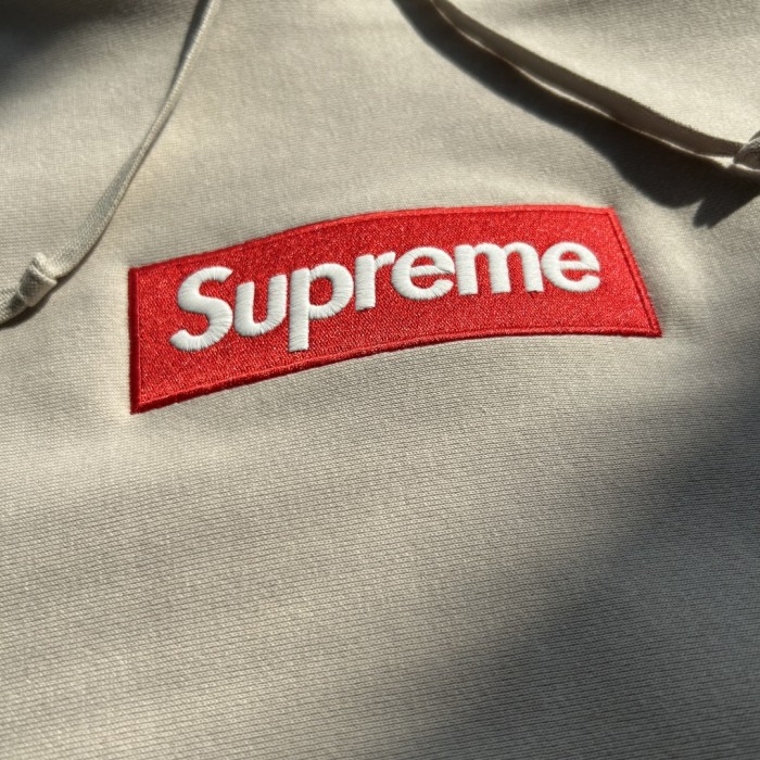 Supreme 24FW Box Logo Hooded Sweatshirt