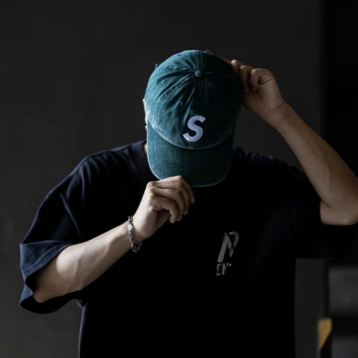 Supreme Pigment Coated S Logo 6-Panel