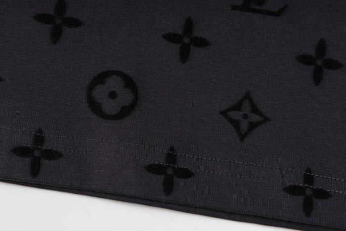 LOUIS VUITTON LV SS20 Monogram Velcro For Men
