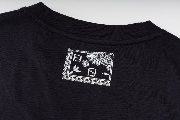 Men's Designer Summer 2025  FENDI T-shirt