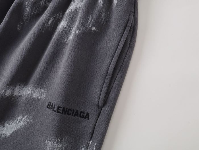 Balenciaga Basic Logo Grey Baggy Shorts