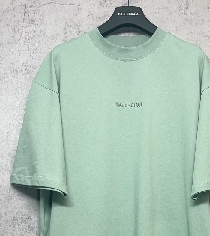 Balenciaga Back Reflective T-shirt Medium Fit in Sage Green