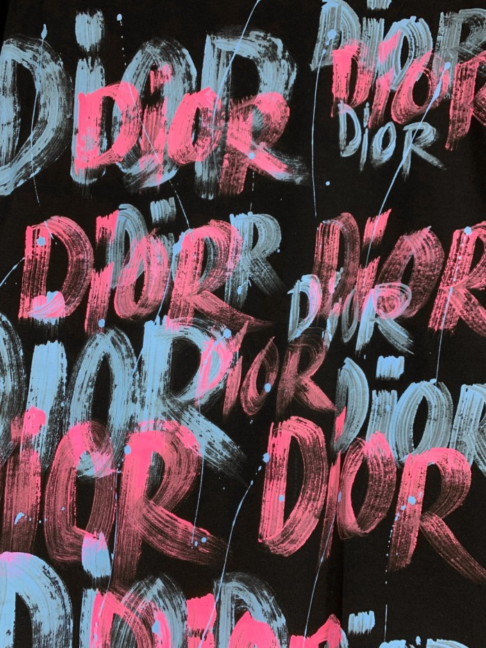 Dior Graffiti LOGO Short Sleeve T-shirt