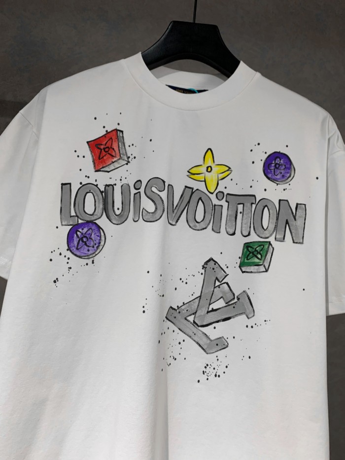 Louis Vuitton Logo Hand-Painted Short Sleeve T-Shirt