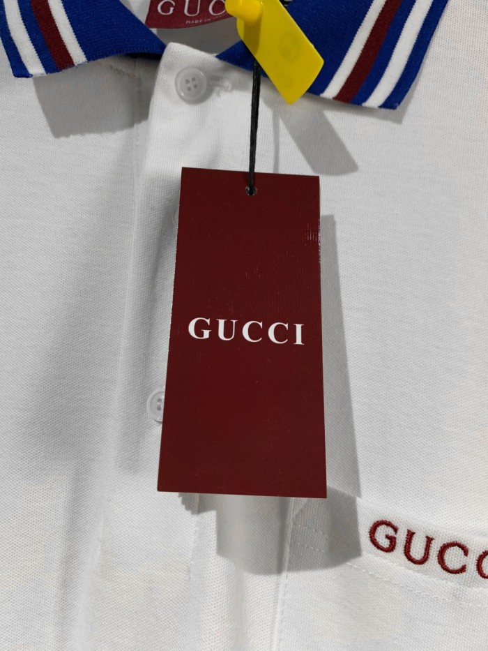Gucci Cotton piquet polo shirt with intarsia in ivory and blue